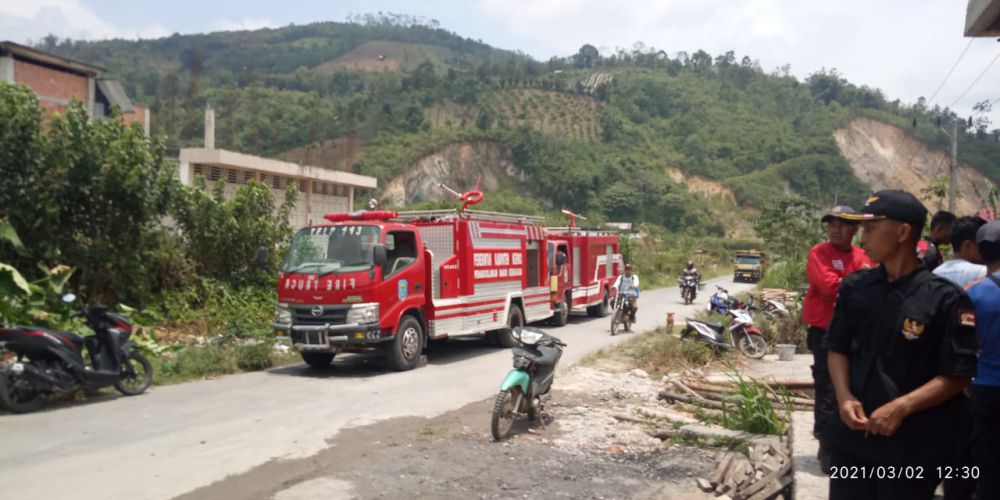 Rumah Warga Lolo Hilir Hangus Terbakar.