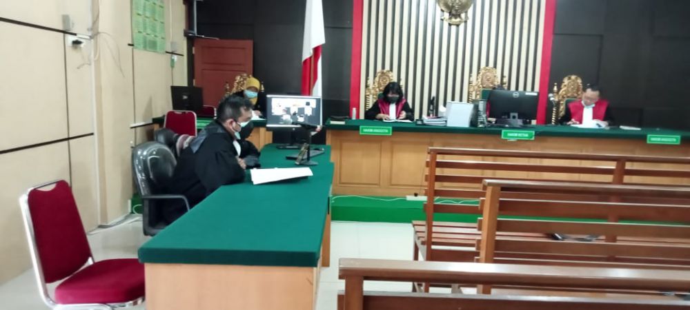 Sidang putusan terhadap tiga terdakwa kasus suap uang ketok palu RAPBD Provinsi Jambi 2017-2018.
