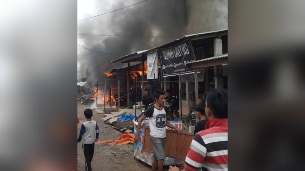 Api Mengamuk di Pasar Teluk Nilau.
