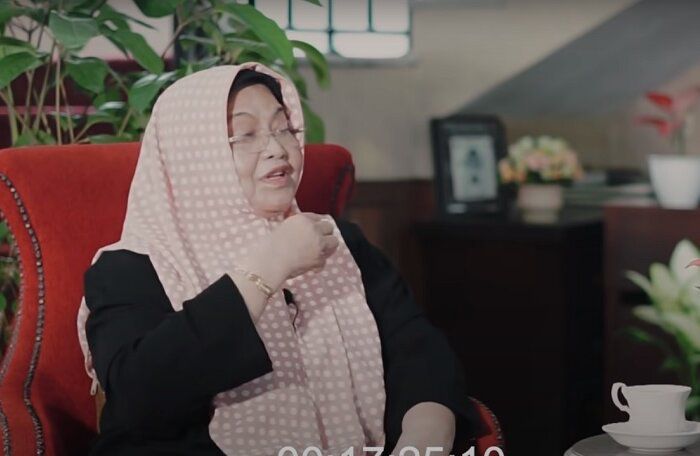 Siti Fadilah Supari. 