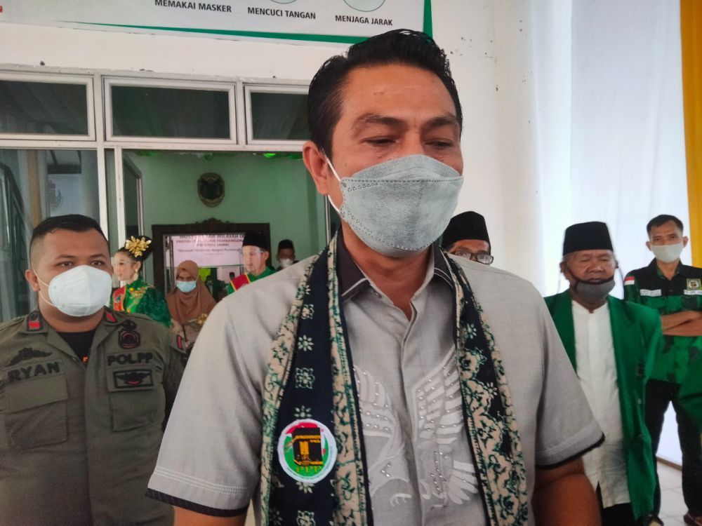 Bupati Batanghari Fadhil Arief.