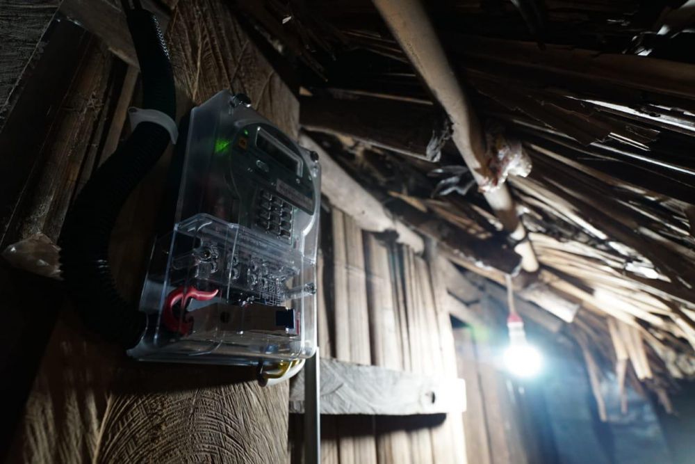 PLN pastikan penyaluran stimulus listrik periode Februari 2021 untuk pelanggan rumah tangga daya 450 Volt Ampere (VA) dan 900 VA bersubsidi, serta pelanggan bisnis dan industri daya 450 VA berjalan lancar. 