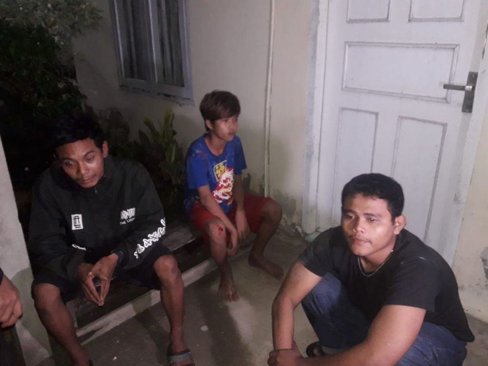 Tiga orang anggota genk motor yang meresahkan warga Kelurhan Bagan Pete beberapa hari terakhir ditangkap oleh Tim Srigala Polresta Jambi.