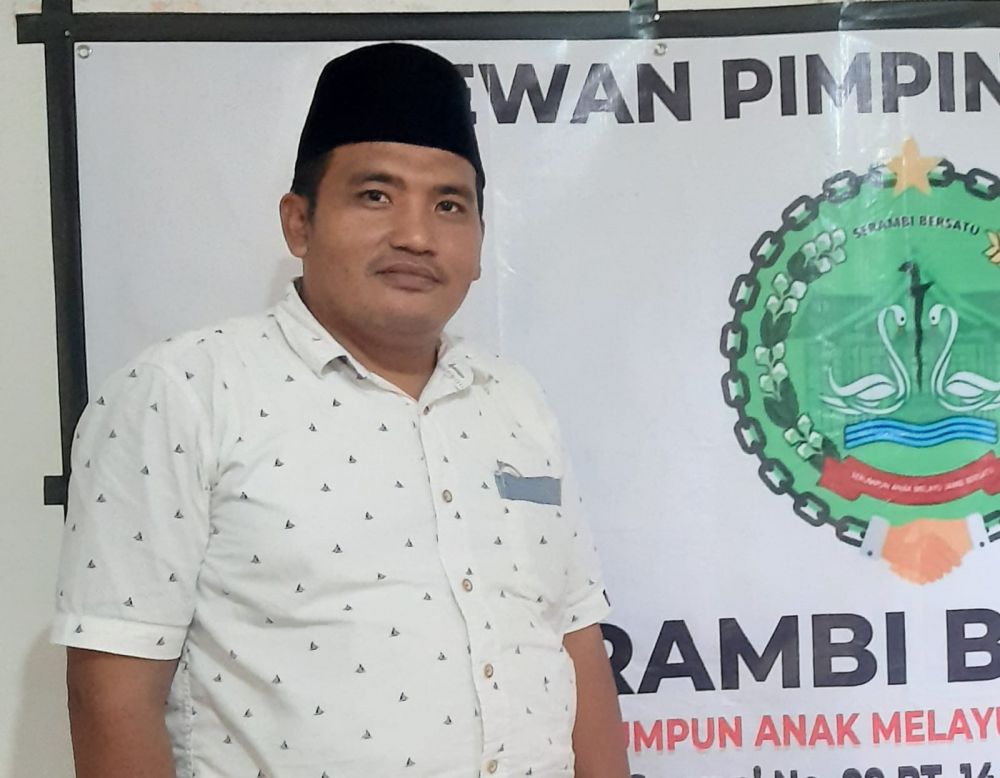 Dr. Dedek Kusnadi, MSi,. MM