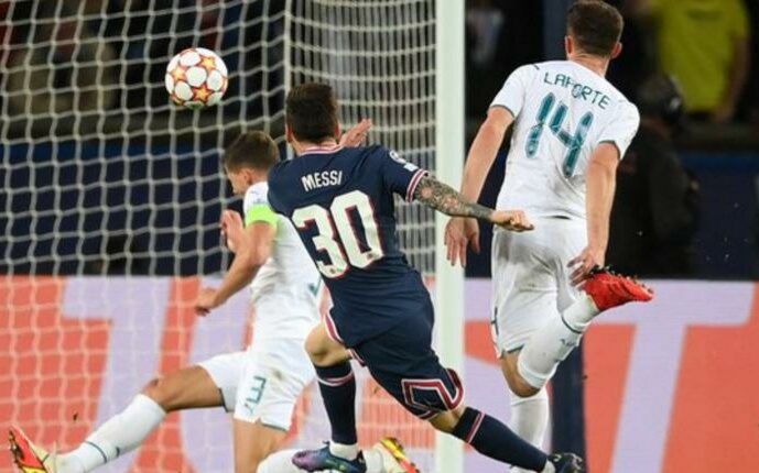 Lionel Messi mencetak gol pertamanya untuk PSG/Getty Images vias BBC