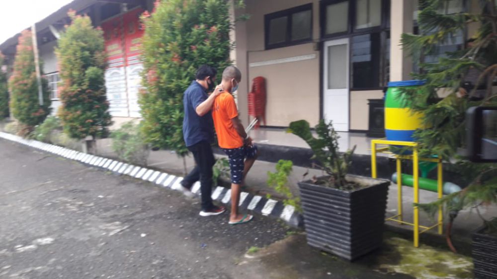 Pelaku curanmor yang beraksi di kawasan Telanaipura ditangkap oleh Reskrim Polsek Telanaipura.