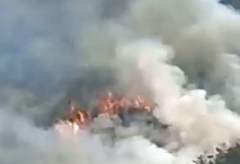 Pesawat China Eastern Airlines dengan 132 penumpang dan kru yang jatuh di Daerah Otonomi Guangxi, China, Senin (21/3/2022) 