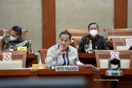 Mendag Muhammad Lutfi dalam Rapat Kerja dengan Komisi VI RI menyampaikan Kementerian Perdagangan bersiap untuk menjaga ketersediaan pasokan dan kestabilan harga bapok menjelang puasa dan Lebaran. 