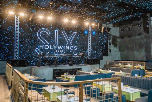 Holywings Club Six, Bandung, Jawa Barat.