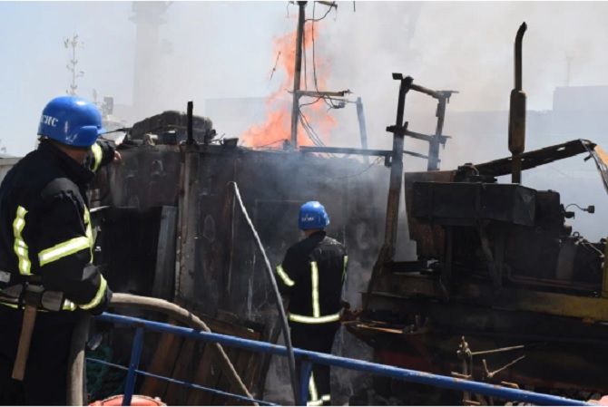 Rudal-rudal Rusia yang menghantam kota pelabuhan Mykolaiv di Ukraina selatan pada Minggu (31/7) telah menewaskan banyak korban. Salah satunya seorang taipan gandum. (Reuters)
