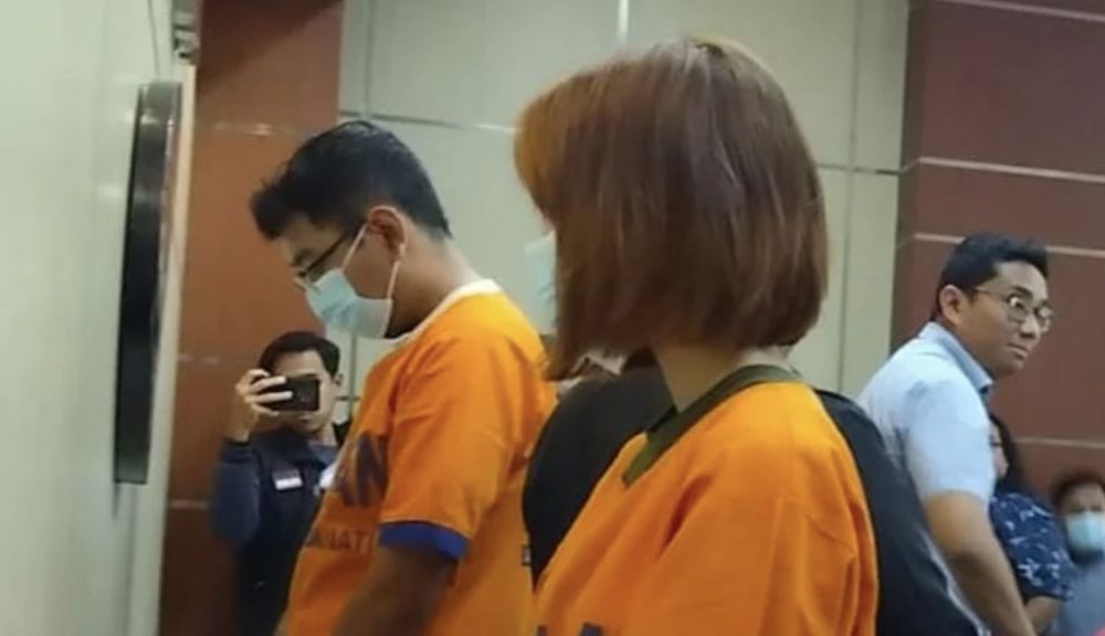 Pasangan kekasih aktor dan aktris Kebaya Merah Surabaya Aryarota Cumba Salaka (ACS) dan Anisa Hardianti.