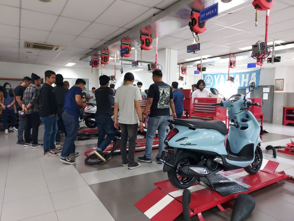 Yamaha Kupas Tuntas Performa Yamaha Grand Filano Hybrid-Connected.
