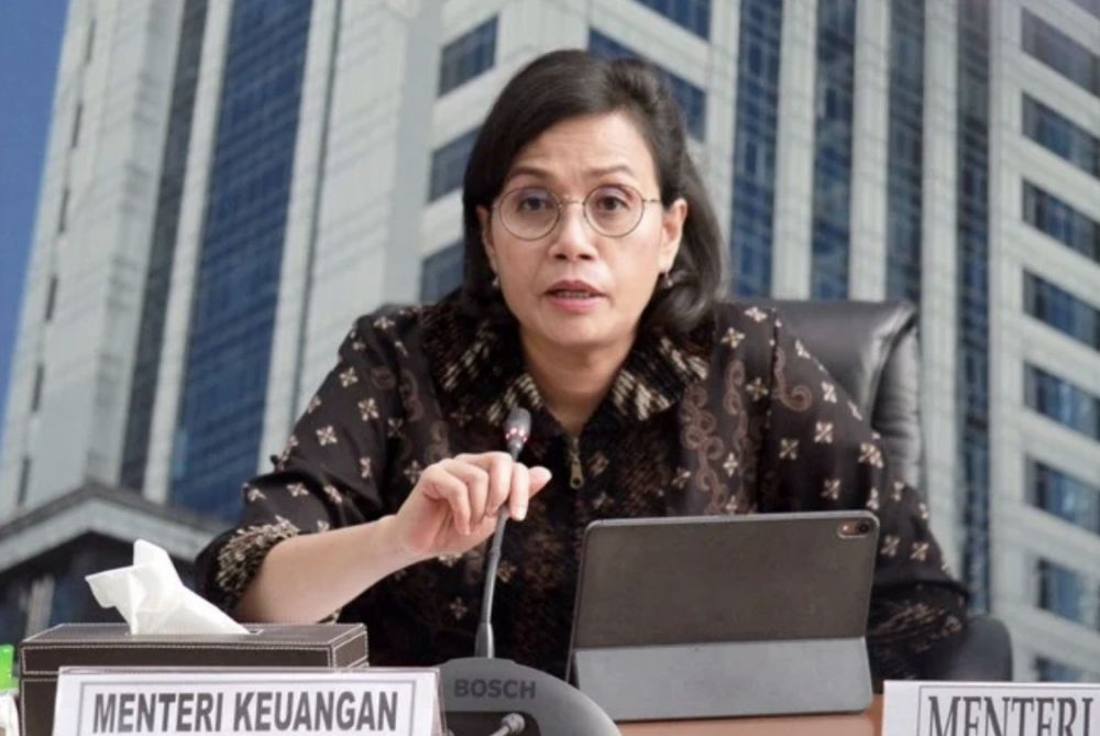 Lantaran kemewahan pegawainya viral di media sosial, dua pekan ini Menteri Keuangan Sri Mulyani mesti mengambil kebijakan urgen.