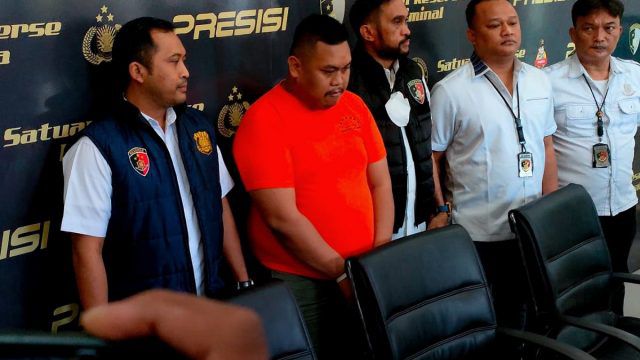 Ajudan pribadi minta maaf atas perbuatannya.