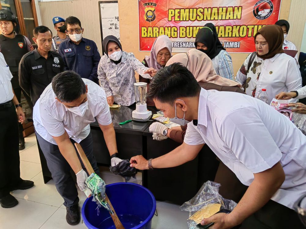 1,3 Kilogram Sabu Dimusnahkan Polda Jambi