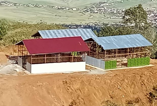 BELUM BERFUNGSI: Bangunan TPS-3R berlokasi di Renah Padang Tinggi, Desa Sungai Ning, Kecamatan Sungai Bungkal, Kota Sungai Penuh hingga kini belum juga difungsikan.