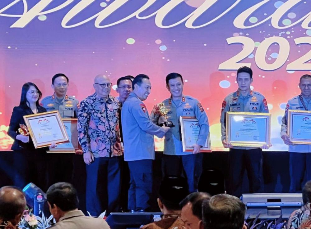 Polda Jambi Meraih Juara I Kompolnas Award 2023 Kategori Polda Kelompok B