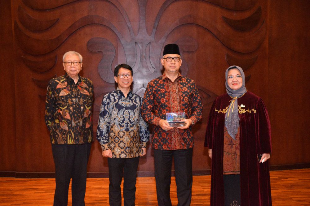Kota Jambi Raih Penghargaan Universitas Indonesia Green City Metric 2023