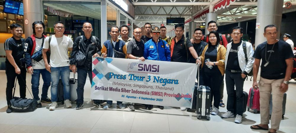 16 Orang Pengurus SMSI Jambi Bertolak Dari Bandara SMB II, Tujuan Pertama Jelajahi Malaysia