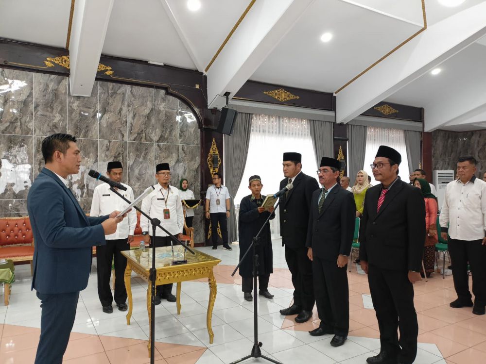 Fadhil Arief Lantik Tiga Pejabat Eselon II, Mantan Pejabat Kota Jambi Jadi Kepala Dinas PUTR