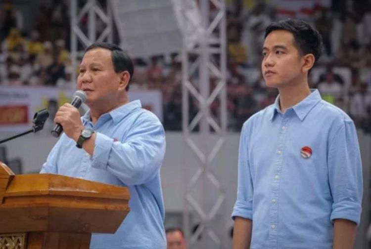Prabowo Subianto-Gibran Rakabuming resmi mendaftarkan diri sebagai peserta Pilpres 2024 di KPU RI. 