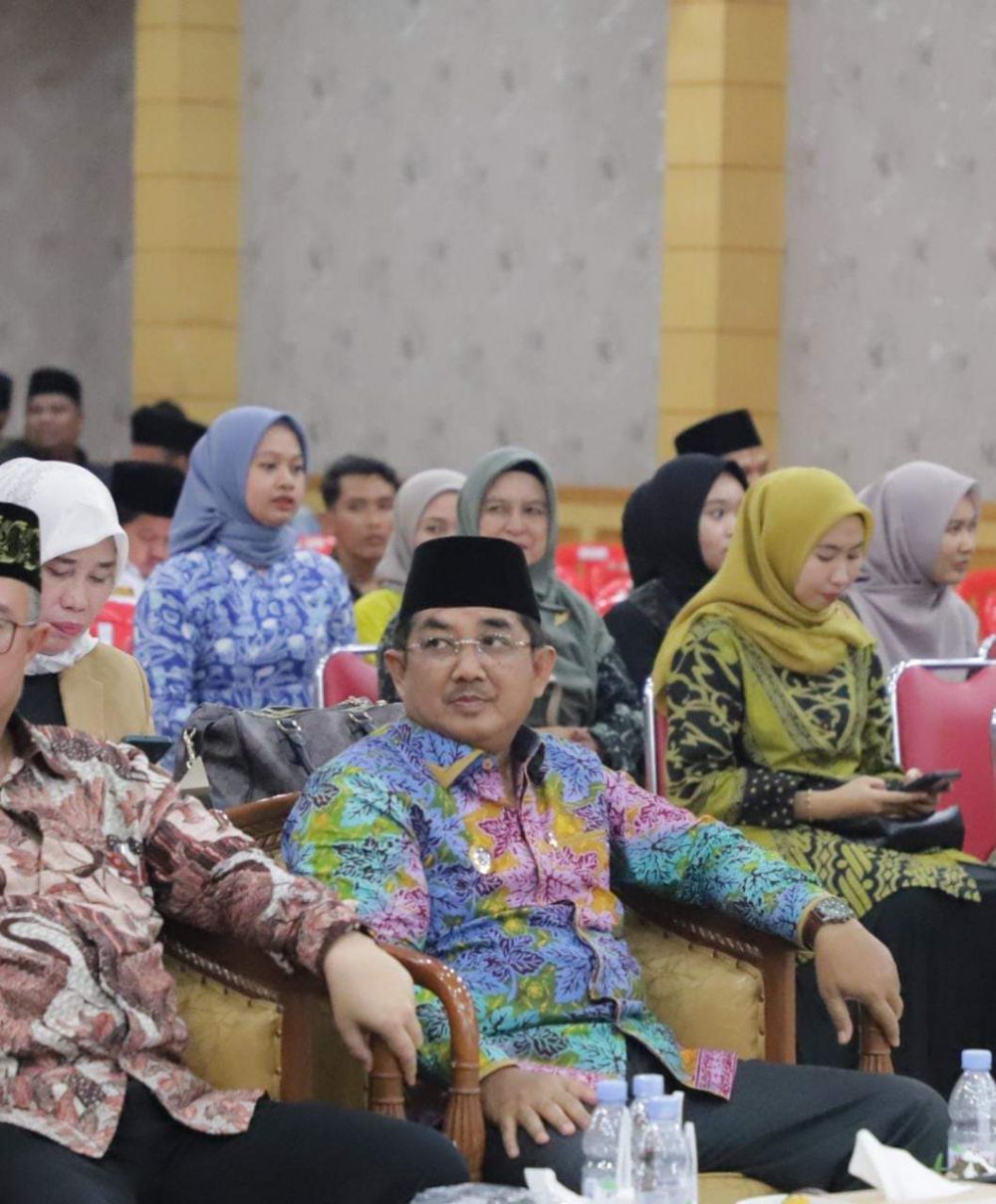 Anwar Sadat Hadiri Pelantikan dan Pengukuhan ICMI Tanjab Barat Periode 2023-2028
