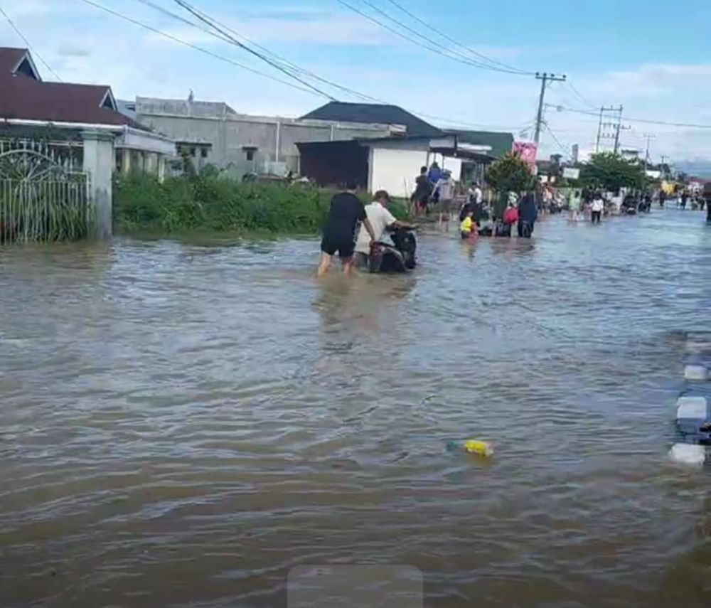 Kerinci dan Sungai Penuh Dikepung Banjir, Ratusan Rumah Warga Terendam