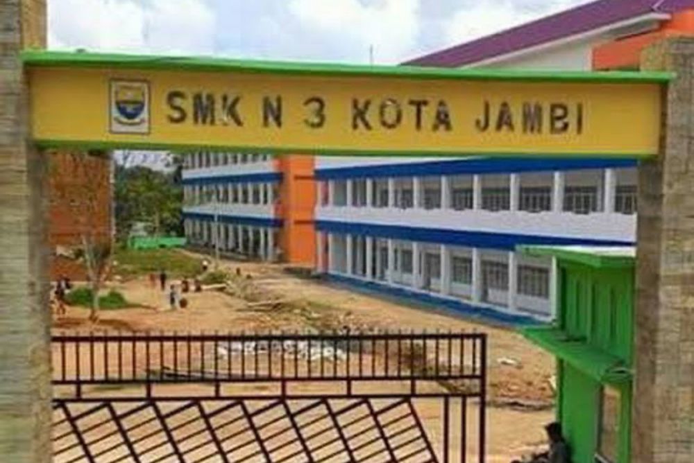 Pembangunan SMKN 3.