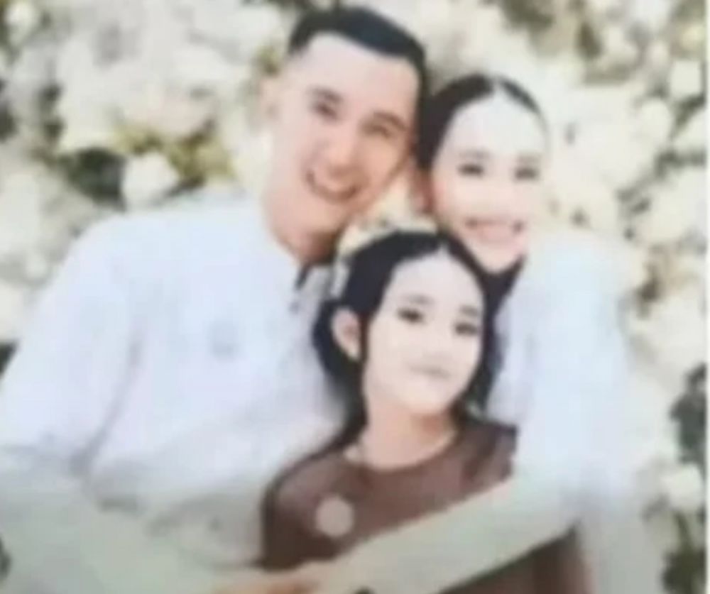 Ayu Ting Ting diduga telah bertunangan dengan anggota TNI