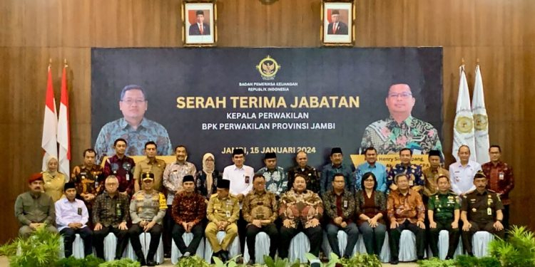 Ketua DPRD Jambi Hadiri Serah Terima Jabatan Kepala BPK Perwakilan Provinsi Jambi