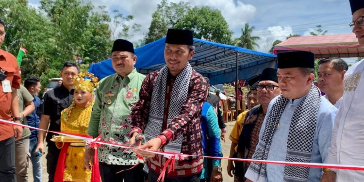 Ketua DPRD Jambi Hadiri Peresmian Masjid Raya Baiturahim Dusun Rantau Keloyang