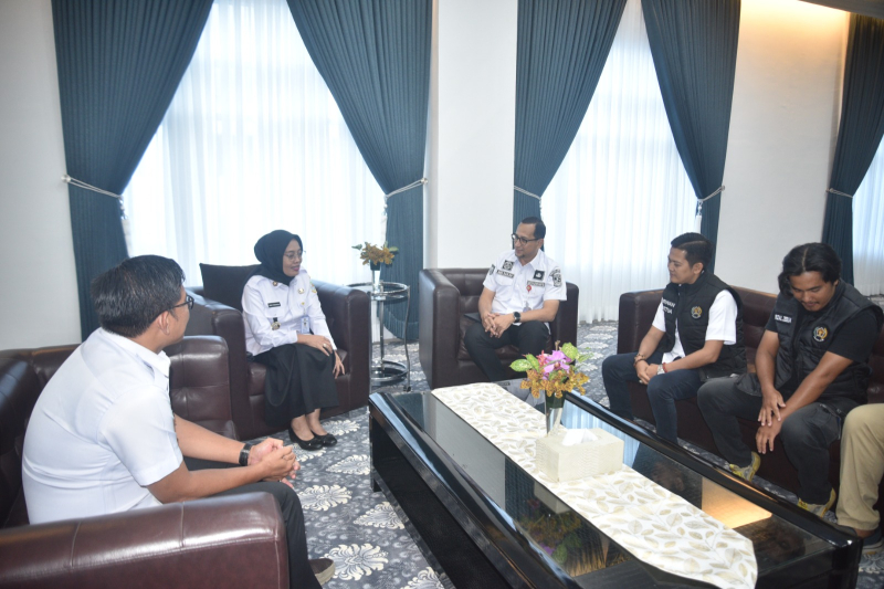 Perkuat Sinergisitas antara Pers dan Pemerintah, PWI Kota Jambi Sambangi Pj Walikota Jambi 

