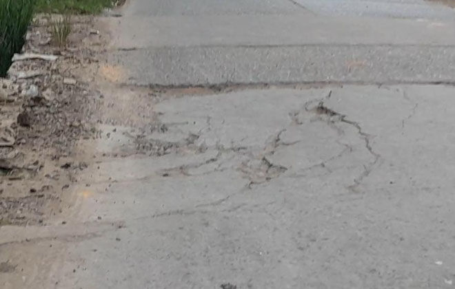 Kondisi jembatan penghubung Desa Kasang Pudak Kecamatan Kumpeh Ulu.