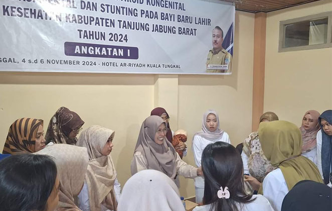 Dinkes Kabupaten Tanjung Jabung Barat menyelenggarakan pertemuan penguatan SHK cegah retardasi mental dan stunting pada bayi baru lahir.