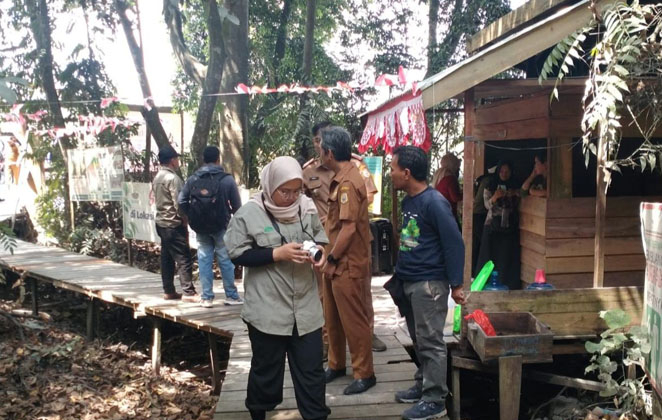 Ekowisata lahan gambut di Desa Pematang Rahim, Kecamatan Mendahara Ulu, Kabupaten Tanjabtim yang dikelola Pokdarwis Meranti Rawa.