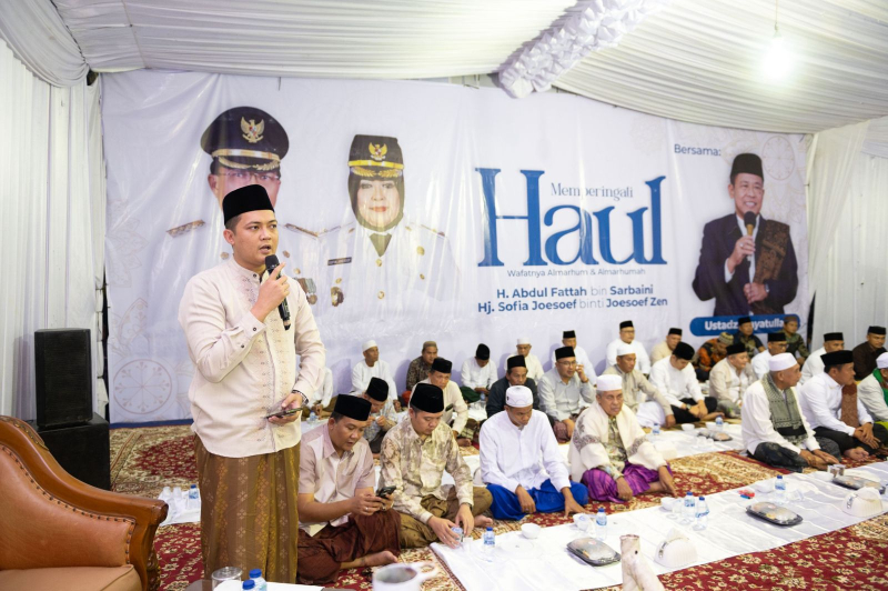 Ribuan Orang Hadiri Haul Abdul Fattah dan Sofia Joesoef, Masyarakat Kenang Kebaikan Almarhum Semasa Menjabat