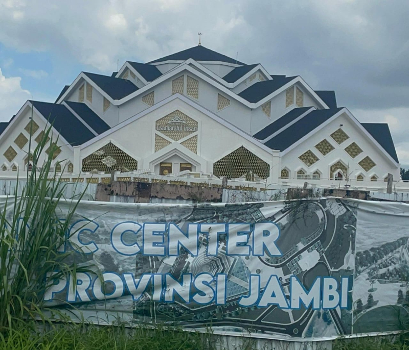 Masjid Raya Islamic Center Jambi Dibuka Mulai Malam Ini, Namanya Tsamaratul Insan