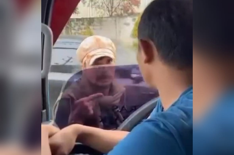 Viral! Sopir Truk di Jambi Dipalak Preman, Polisi Turun Tangan