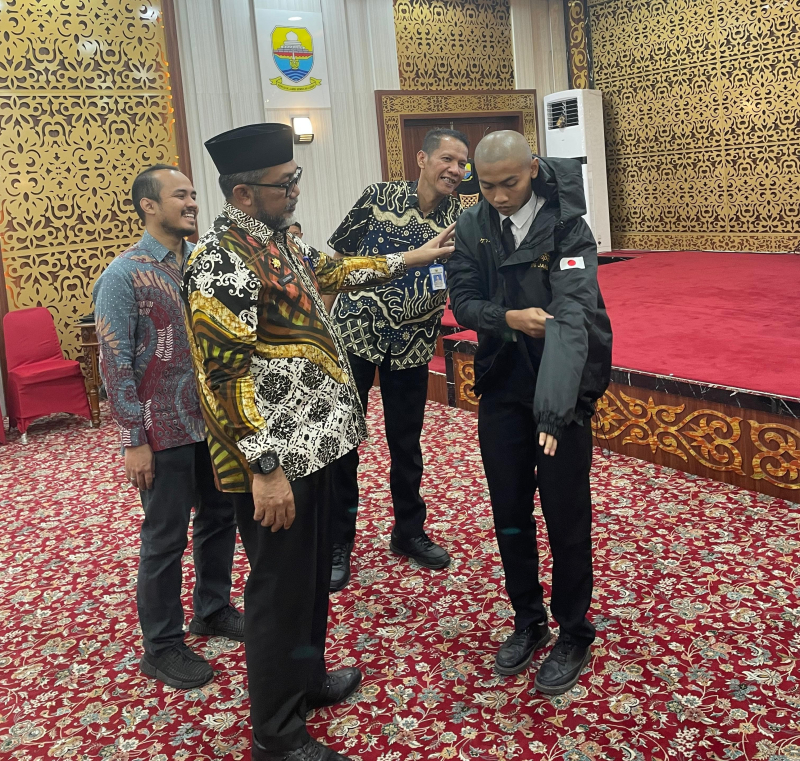 Gubernur Jambi Lepas 62 Peserta Program Magang ke Jepang 2025 Binaan Disnakertrans