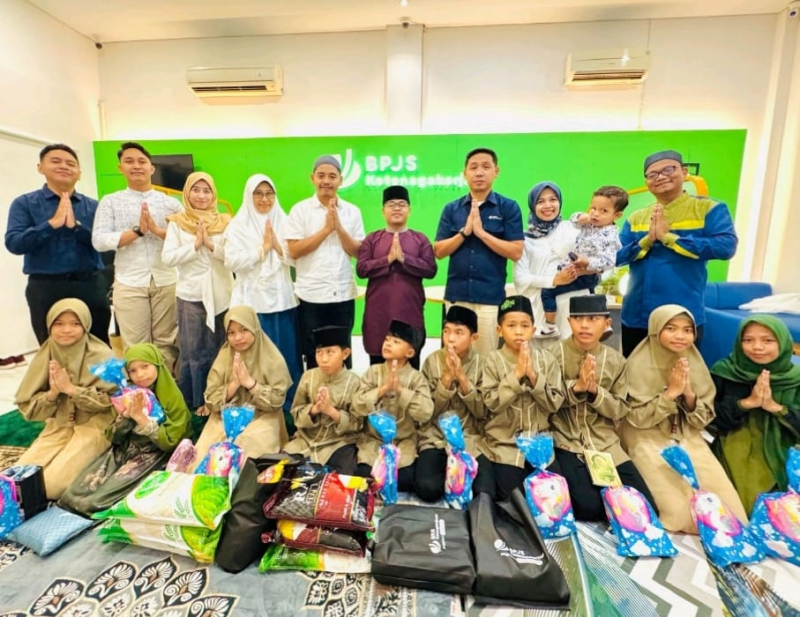 Ramadhan Penuh Berkah, BPJS Ketenagakerjaan Batanghari Berbagi Kebahagiaan dengan Anak Yatim