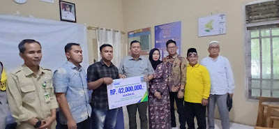 Dukung Kesejahteraan RT di Kota Jambi, Kemas Faried Serahkan Santunan Kematian dari BPJS Ketenagakerjaan