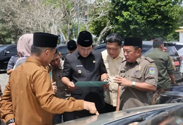 Wako Alfin Cek Kelengkapan dan Kondisi Mobnas OPD, Wajibkan Pasang Logo Pemkot