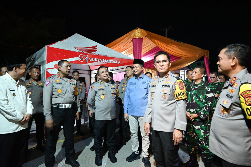 Kapolda Jambi dan Gubernur Tinjau Pos
Pengamanan Lebaran 2025