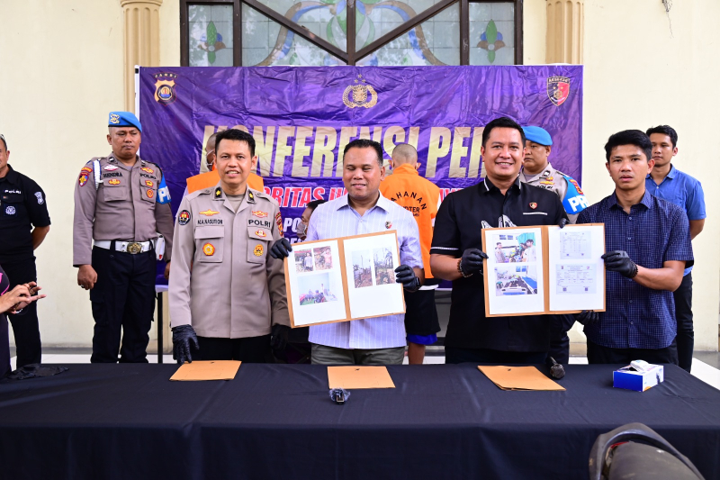 Polda Jambi Sikat Dua Pelaku Penambang Minyak Ilegal di Batanghari