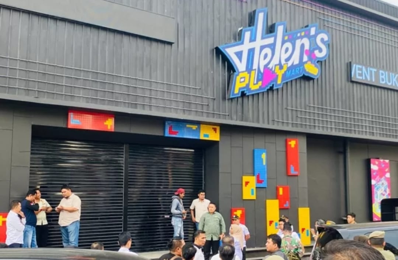 Meski Banyak Ditolak, Hiburan Malam Helens Play Mart Kota Jambi Kembali Beroperasi