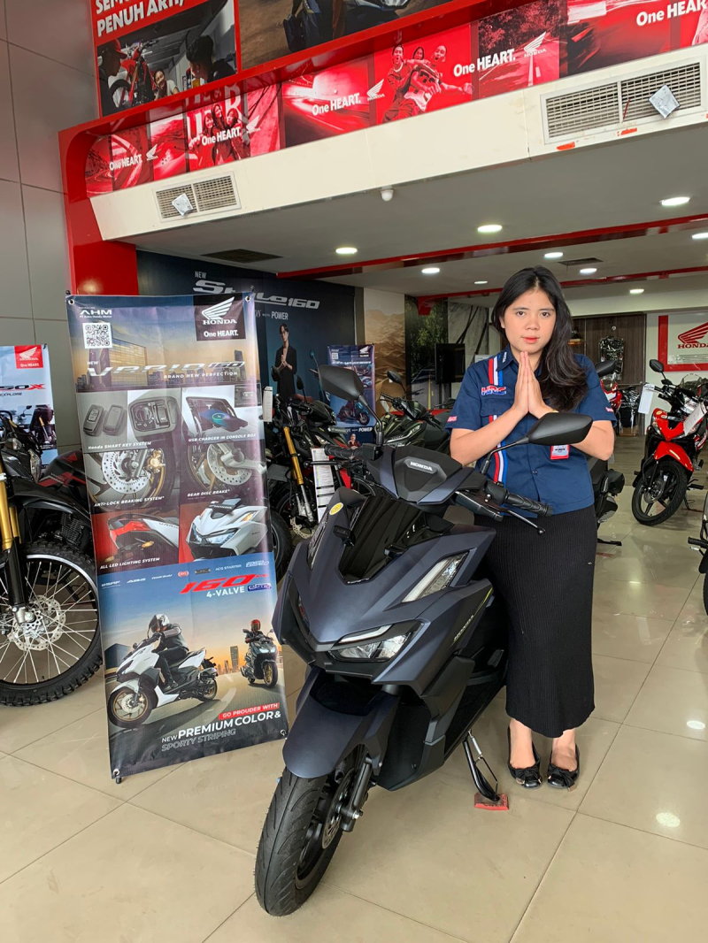 Pecinta Skutik Premium Wajib Tahu! Promo Honda Vario 160 Diskon & Angsuran Ringan di Jambi