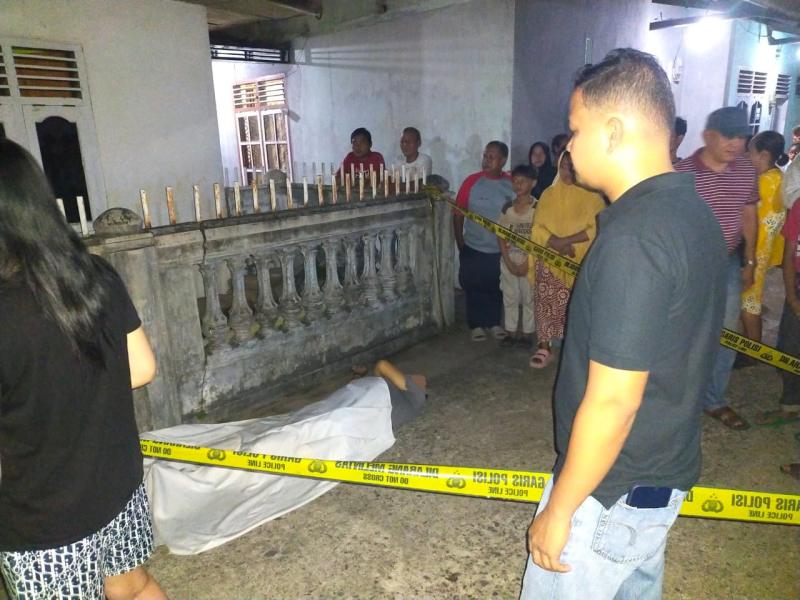 Diduga Serangan Jantung, Pria Lansia Ditemukan Meninggal di Lorong Jalan Setapak