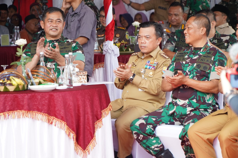 Gubernur Al Haris Dampingi KSAD Resmikan 47 Titik Program TNI AD Manunggal Air di Jambi