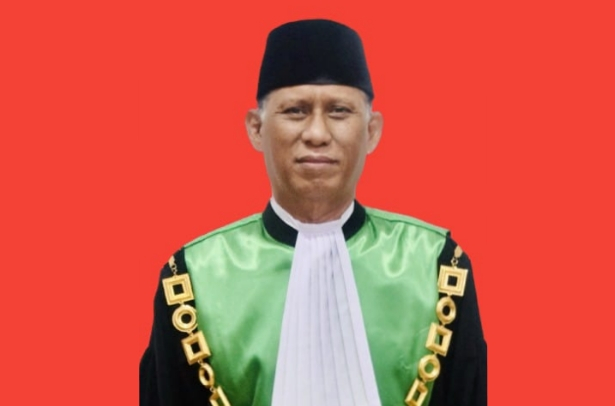 Dr. H. Chazim Maksalina, M.H (Ketua Pengadilan Tinggi Agama Jambi)
