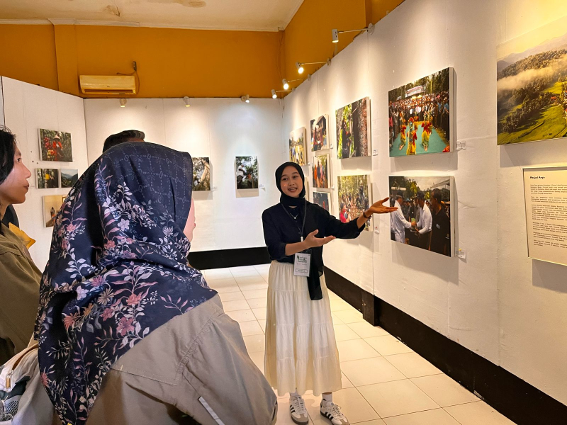 PFI dan KKI Warsi Gelar Pameran Foto Bertema 'Karbon Hutan dan Harapan '